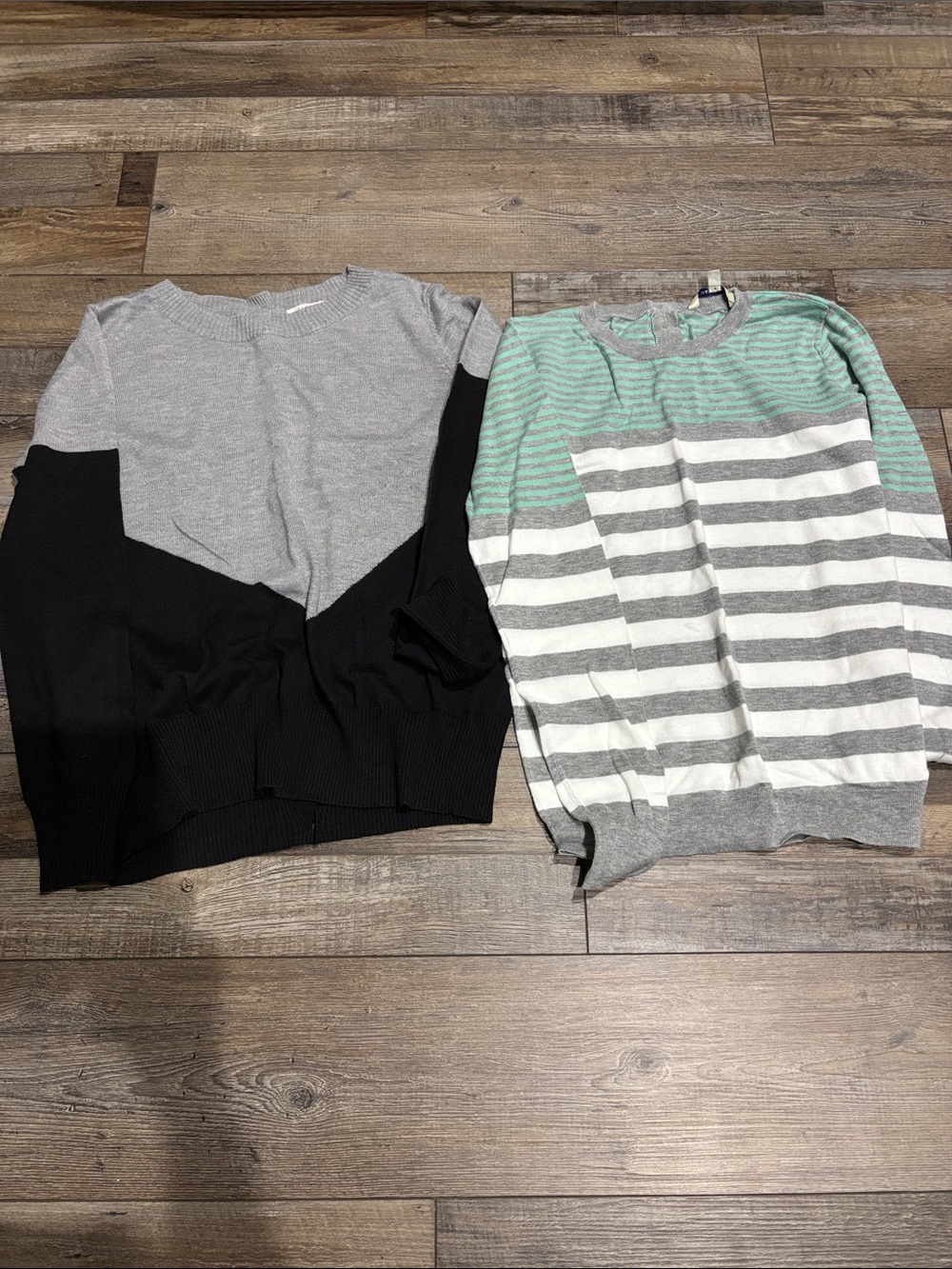 41 Hawthorn Girls' Gray & Black Colorblock Sweater